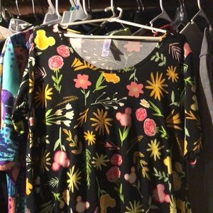 Disney Lularoe Mickey Mouse Perfect T, sized med